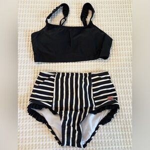 Black and White Striped Bikini Set - Size 10 - Ruffle Butts